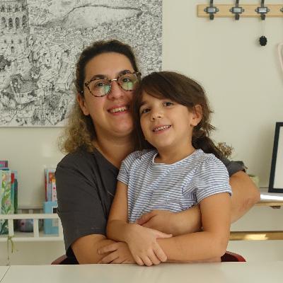 Bu Kitabın Ortasında Duvar Var Bu Kitabın Ortasında Duvar Var