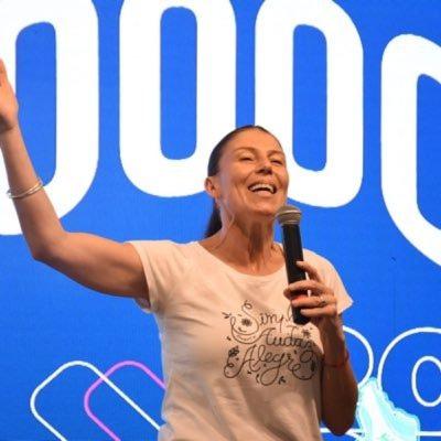 Entrevista a Julieta Corroza Entrevista a Julieta Corroza