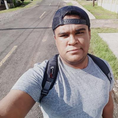 Chapter 1. Luis En 360º Chapter 1. Luis En 360º