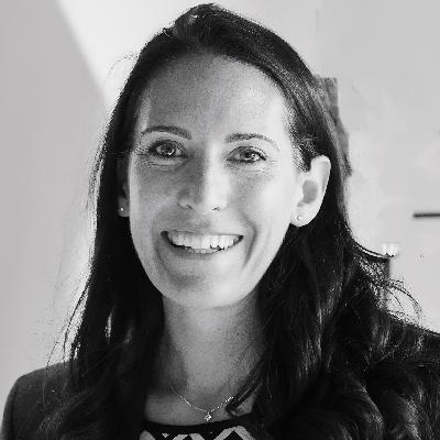 Customer Experience im Zeitalter der KI – 2. Teil.  Mit Ivana B. Lachner, Adobe