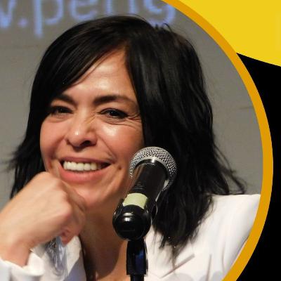 La Periodista Anabel Hernández -EMMA y las otras señoras del narco-