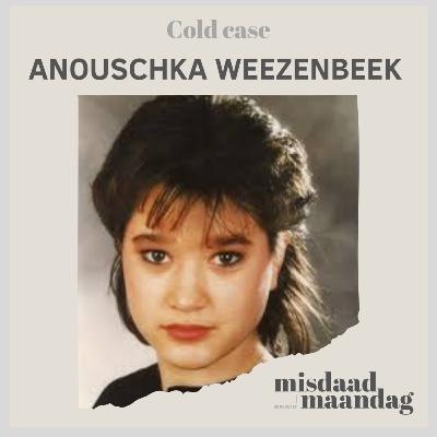 32. Anouschka Weezenbeek 32. Anouschka Weezenbeek