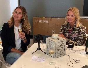 12. Gäster Hannah Graaf och Anna Mezan