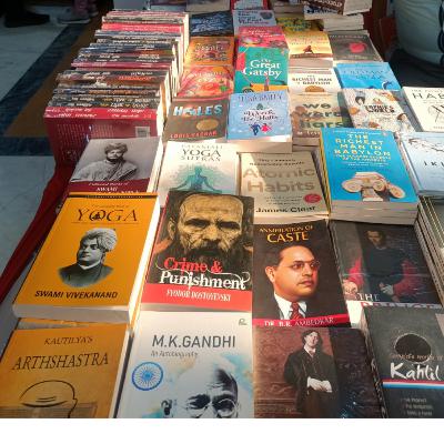 अध्याय 43 अपने पुस्तकालय में महापुरुषों की पुस्तकें रखिए।