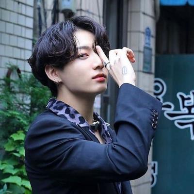 BTS’ Jungkook confesses to sleeping with ‘no clothes on’ and drives ARMY wild