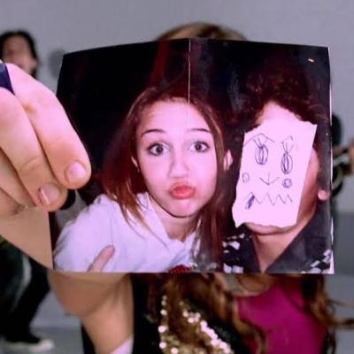 Luísa Is (Not Over Her Ex) Live! #8 Luísa Is (Not Over Her Ex) Live! #8