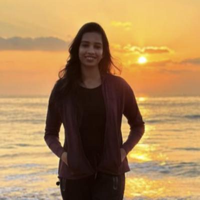 மகிழ்ச்சி Fm - உலக யோகா தினம் ஜூன் 21 - சிறப்புத் தொகுப்பு  வழங்குகிறார்  டாக்டர் ஜனனி சுப்புராஜ் யோகா மற்றும் இயற்கை இளநிலை மருத்துவர் & யோகா கலை நிபுணர் |  உலக யோகா தினம் சிறப்புத்  தொகுப்பு