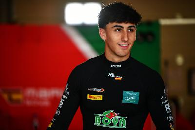 El discípulo de Fernando Alonso asume el reto de la F2: "Es una persona que admiro una barbaridad. Es un sueño hecho realidad"