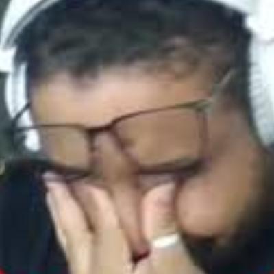 Ramsés respondeu o Renato Battista e eu quis bostejar sobre o assunto🩷🩷🩷