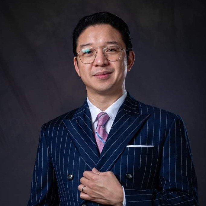 How Do You Reinvent Yourself? With RJ Ledesma