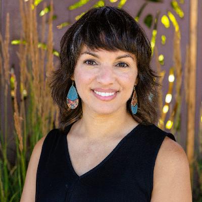 Mónica Guzmán on the importance of curiosity to build relationships that bridge divides Mónica Guzmán on the importance of curiosity to build relationships that bridge divides