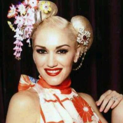 Gwen Stefani is 100% Japanese and AZNs Rule The Golden Globes.