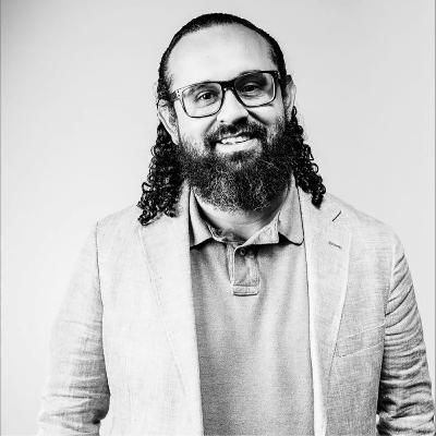 Aboriginal and Torres Strait Islander comedian Leon Filewood