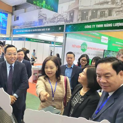 Tin trong nước - Khai mạc Hội chợ Triển lãm thiết bị tiết kiệm năng lượng và chuyển đổi xanh 2025