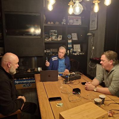 Aflevering 115 met een positief kritisch, maar rechtvaardig trio van de 'Stem'