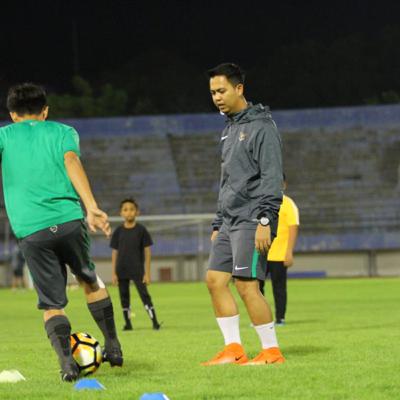 MANFAAT SEPAKBOLA UNTUK KESEHATAN & KEBUGARAN.