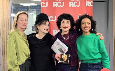 Gabrielle Lazure qui publie un livre, Sapho, compositrice auteur chanteuse et la chanteuse et compositrice Virginie Lesdemia et les Femmes Canon