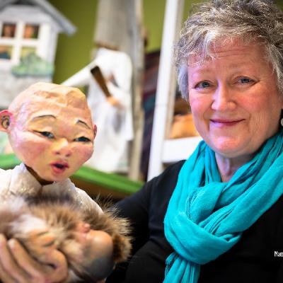 On Dekk Series - Sherron Burns