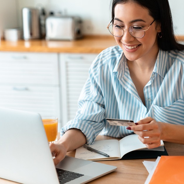 Comparing SBI SimplyClick Credit Card and BoB Easy Credit Card Which is Right for You Comparing SBI SimplyClick Credit Card and BoB Easy Credit Card Which is Right for You