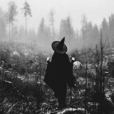Caminando en el sendero de la Bruja