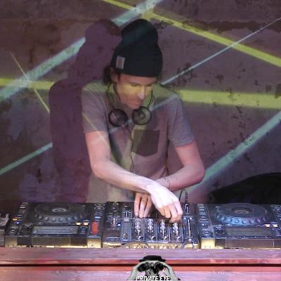 Private Eyes - Back Dominoes - 21.05.2016 Private Eyes - Back Dominoes - 21.05.2016