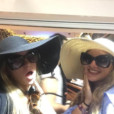 The new job : to be an influencer ! The new job : to be an influencer !