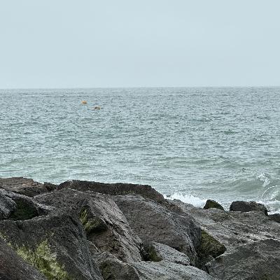 The sound of the waves at rottingdean beach