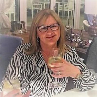 Super Sunday Show Team's Suzie Mac's Candlelight & Wine Chillout Show  02.16.2025