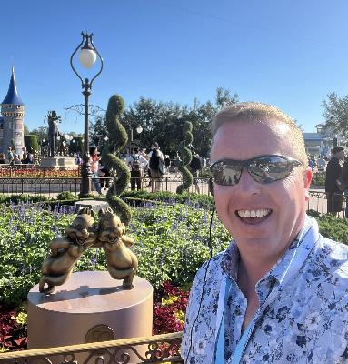 Episode 437: Disney Business Secrets: Lessons Dog Daycare Owners Can Steal from the Happiest Place on Earth