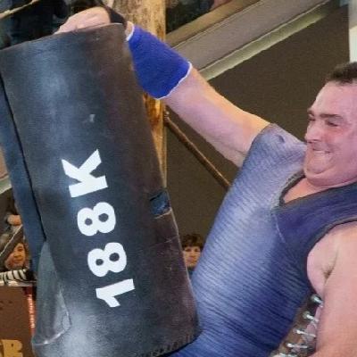 Despedida de Inaxio Perurena, uno de los mejores harrijasotzailes de la historia