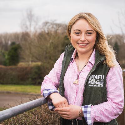 Sheepdogs and Taking on the Farm after school - with Erin McNaught
