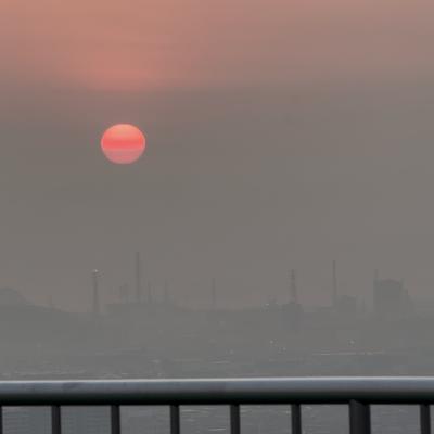 Sunrise Reflections: A Farewell to Radio Waves (いつもの展望台から 2026年3月30日) Sunrise Reflections: A Farewell to Radio Waves (いつもの展望台から 2026年3月30日)