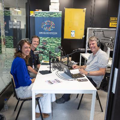 #16 Evelyne Deceur en Dennis Martens herijken hoe we naar kwetsbare wijken kijken #16 Evelyne Deceur en Dennis Martens herijken hoe we naar kwetsbare wijken kijken
