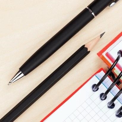 Reviews of Art Tools and Office Equipment