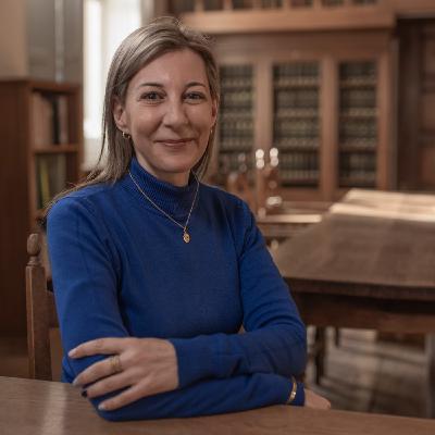 Entrevista a Eva García Sáenz de Urturi en Página Dos – "El libro negro de las horas"