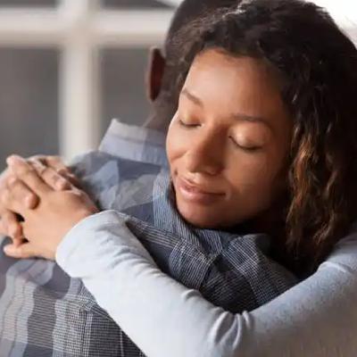 ¿Cómo dar Apoyo Emocional a mi Pareja en un Momento Difícil?