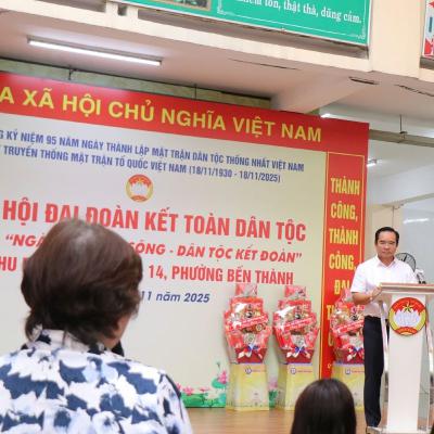 Tiêu điểm - Chủ tịch UBND TP.HCM đối thoại trực tiếp tại Ngày hội Đại đoàn kết