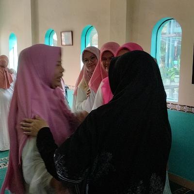 Tawasul feat Bu Yayah jamaah AlQonitin