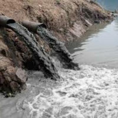 Contaminación y contaminación de aguas dulces