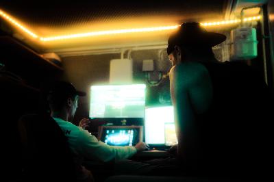 NUHR die Wahrheit #076