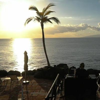 Live @ Beatsody Live @ Beatsody