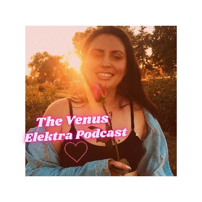 Ep 11 Get Cozy With Me, Slowing Down & Oracle Card pull for the Week Ahead