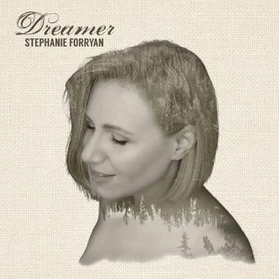 Mac Talk 2 With Singer Stephanie Forryan