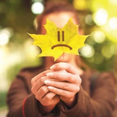 اكتئاب الخريف و الاضطرابات الموسمية!