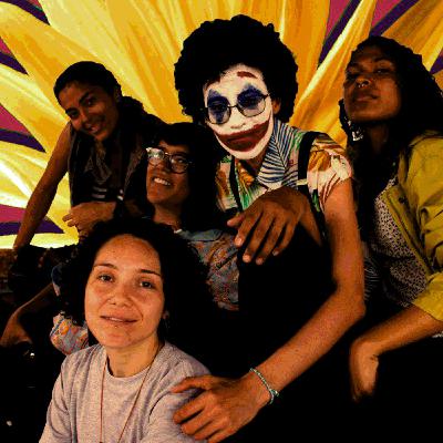 Entrevista a guerreras en el mic, el género urbano de las chicas