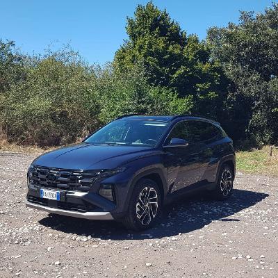 Hyundai Tucson 1.6 PHEV 4WD Excellence: comfort premium e potenza sostenibile
