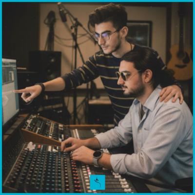 آیینه (نهمین یاسمن سفید -همراه با میم مشرفی)