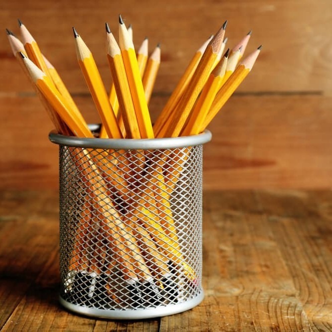 Reviews of Art Tools and Office Equipment