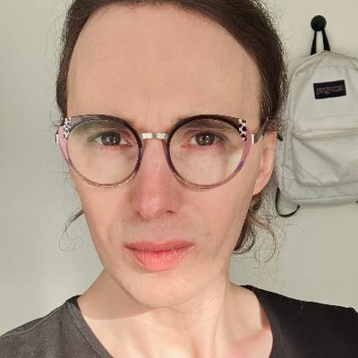 De usu intelligentiae artificiosae et de animi excruciatione De usu intelligentiae artificiosae et de animi excruciatione