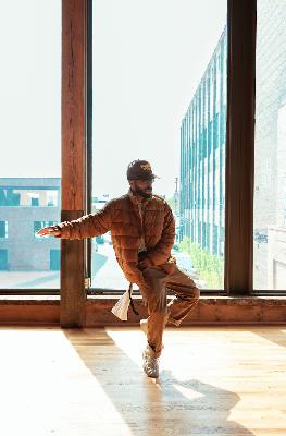 Navigating Dance Event Venues: Tips and Insights with Bemmie